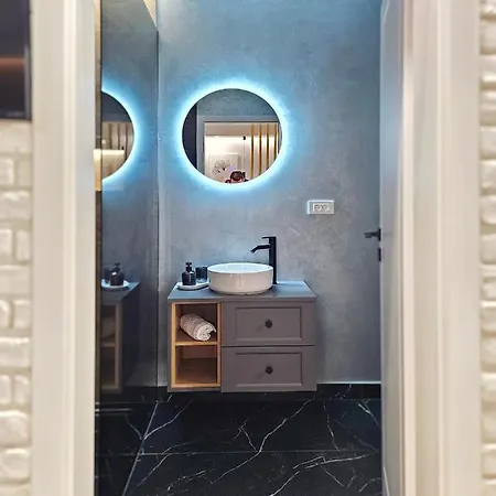 Akis Citychic Apartament *