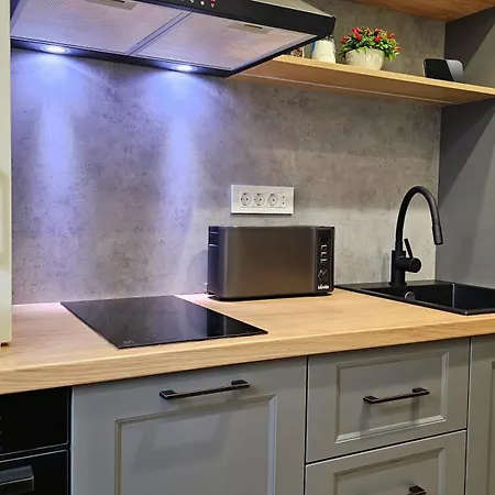 Akis Citychic Apartament *